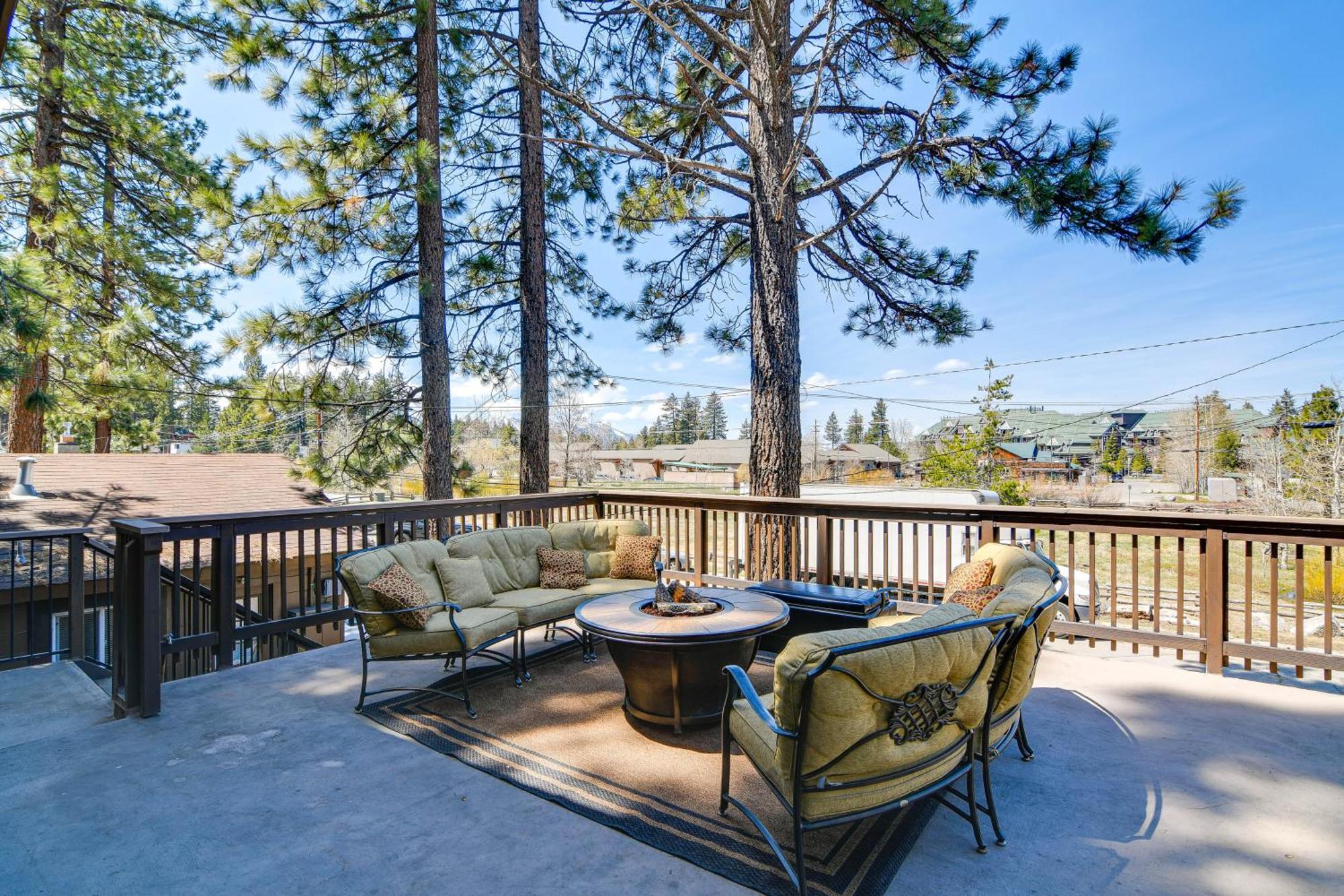 South Lake Tahoe Townhome, 1 Mi To Ski Resort! Exteriör bild